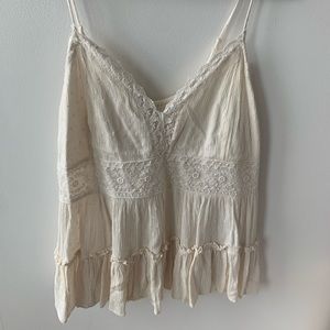 XL American Eagle Lace tank with adjustable straps